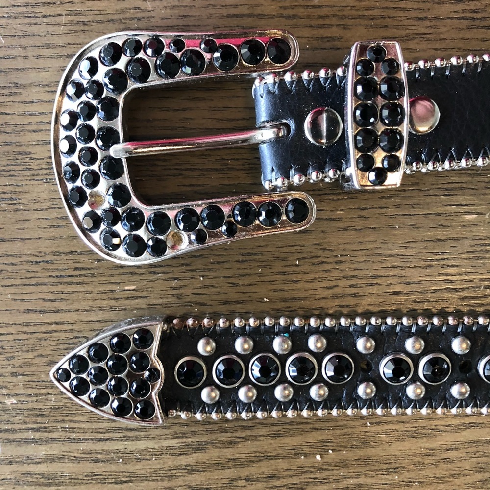 Women’s belt